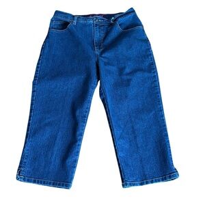 Gloria Vanderbilt Amanda Women’s Size 6 Capri Blue Jeans